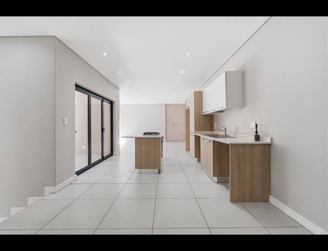 3 BEDROOM HOUSE FOR SALE IN BALLITO CENTRAL